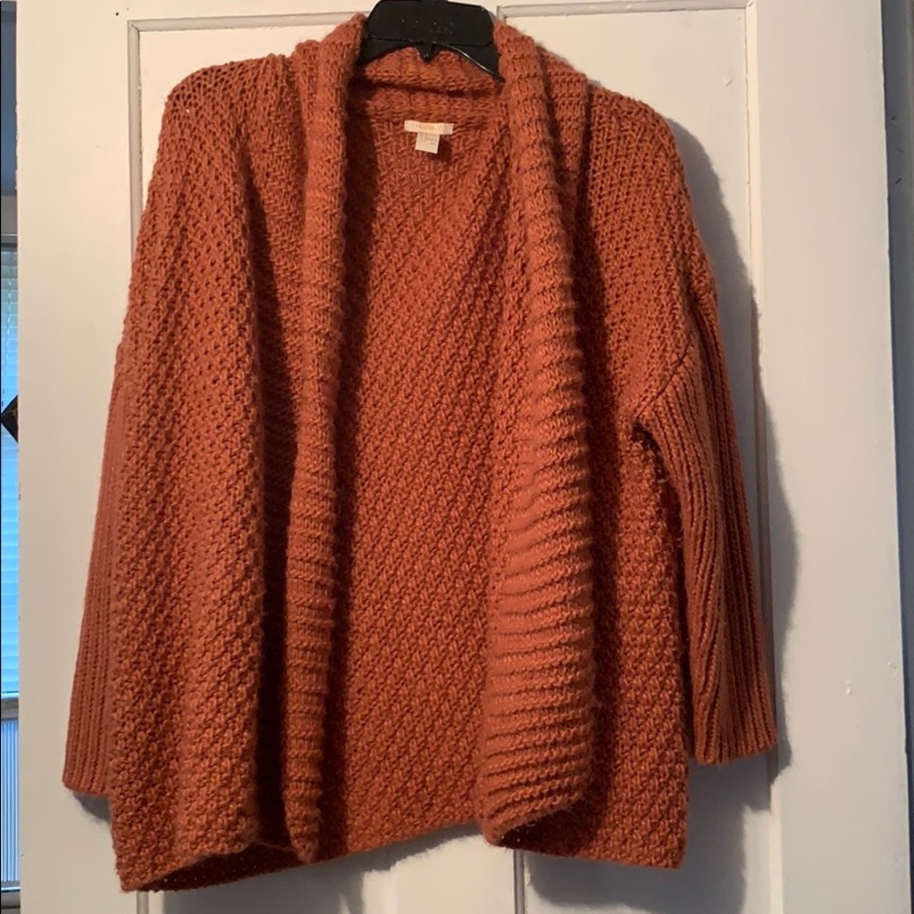 Forever 21 KnIt Cardigan